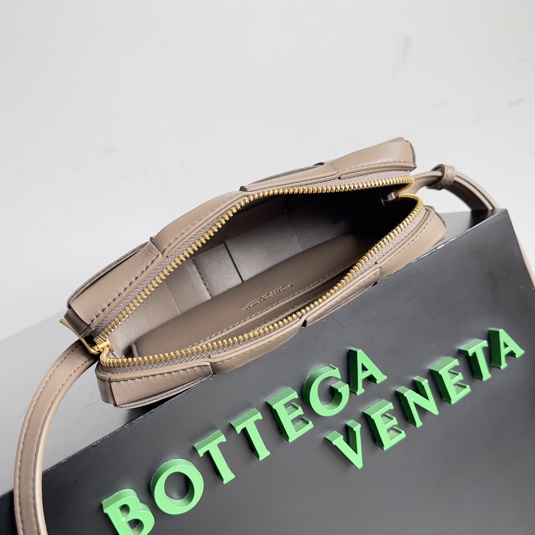 Bottega Veneta Satchel Bags